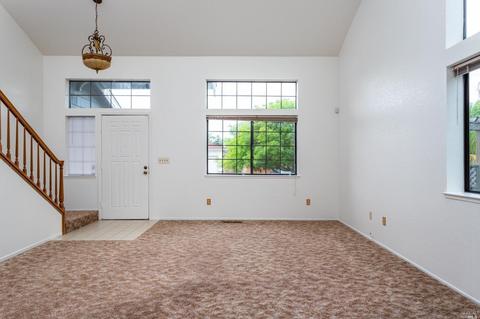 292 Sandy Neck Way, Vallejo, CA 94591 photo 5