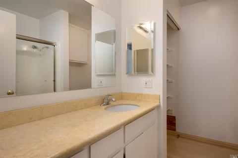Undisclosed, Sausalito, CA 94965 photo 9
