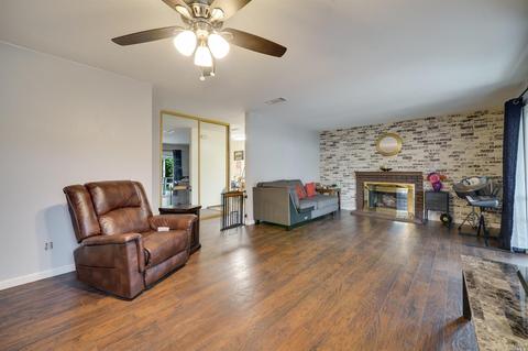 2068 Cardinal Way, Fairfield, CA 94533 photo 3