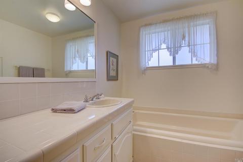 21 Monte Vista Ave, Vallejo, CA 94590 photo 18