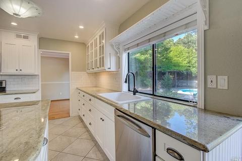 1319 Hale St, Vallejo, CA 94591 photo 11