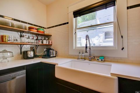 325 Walnut St, Petaluma, CA 94952 photo 11
