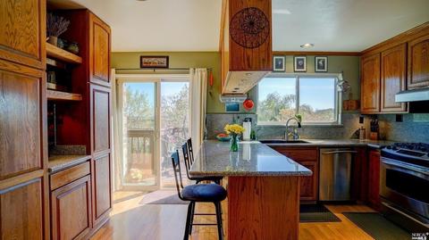 718 Wesley Ave, Vacaville, CA 95688 photo 13