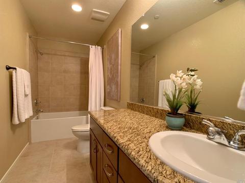 1372 Couples Cir, Fairfield, CA 94533 photo 25