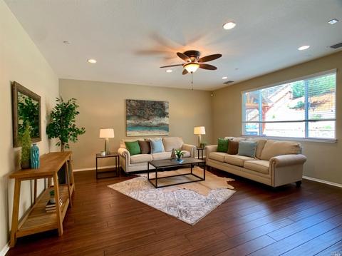 1372 Couples Cir, Fairfield, CA 94533 photo 9