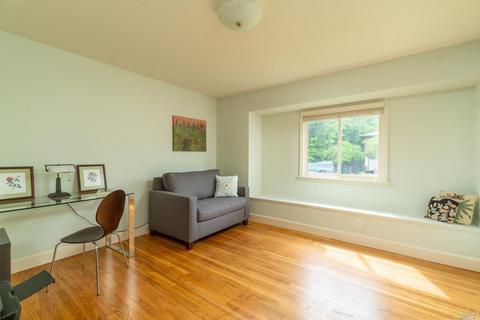 215 Devon Dr, San Rafael, CA 94903 photo 14