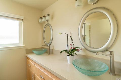 215 Devon Dr, San Rafael, CA 94903 photo 12