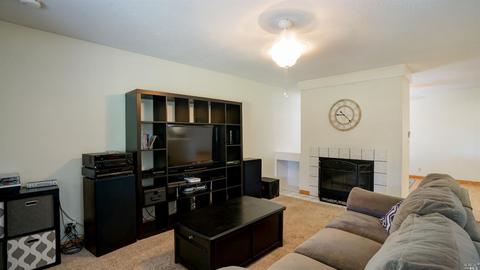 736 Stallion Cir, Fairfield, CA 94533 photo 15
