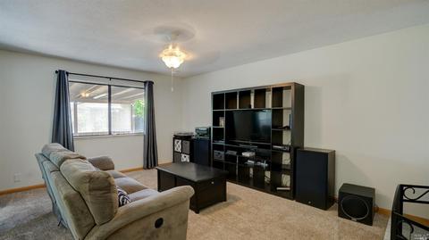 736 Stallion Cir, Fairfield, CA 94533 photo 16
