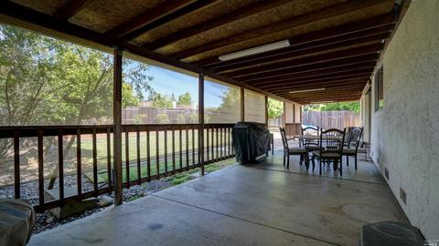 736 Stallion Cir, Fairfield, CA 94533 photo 19