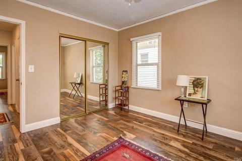 484 Wallace Ave, Vallejo, CA 94590 photo 9