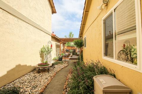 2185 Cedarbrook Dr, Fairfield, CA 94534 photo 46