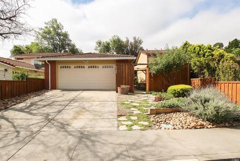 2185 Cedarbrook Dr, Fairfield, CA 94534 photo 3
