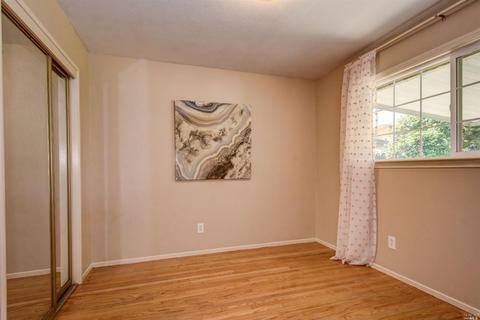 54 Springs Rd, Vallejo, CA 94590 photo 9