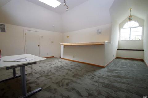 608 E J St, Benicia, CA 94510 photo 18