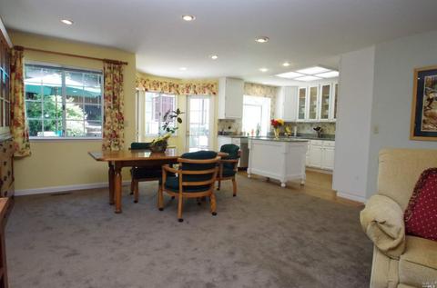 608 E J St, Benicia, CA 94510 photo 12