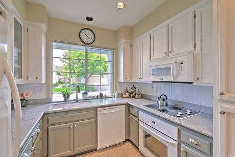 785 Glen Miller Dr, Windsor, CA 95492 photo 9