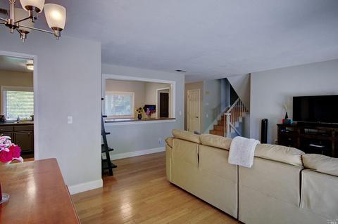 152 E Seaview Dr, Benicia, CA 94510 photo 7