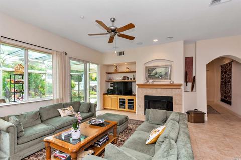 112 Griffen Ln, Napa, CA 94558 photo 6