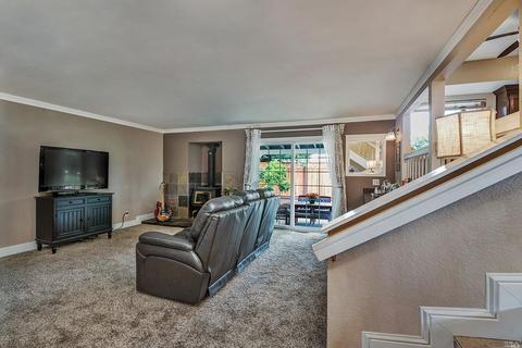 500 Gertrude Dr, Windsor, CA 95492 photo 11