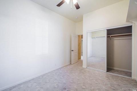 2149 Hillridge Dr, Fairfield, CA 94534 photo 11