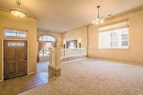2149 Hillridge Dr, Fairfield, CA 94534 photo 2