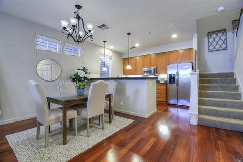 7500 Batkin Ct, Cotati, CA 94931 photo 8