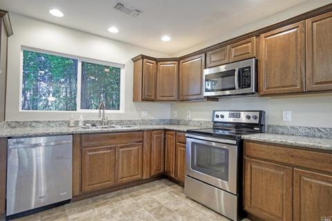 3601 Chinquapin Dr, Willits, CA 95490 photo 3