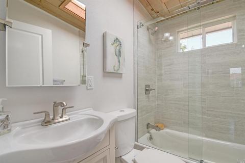 112 Harbor Dr, Corte Madera, CA 94925 photo 17