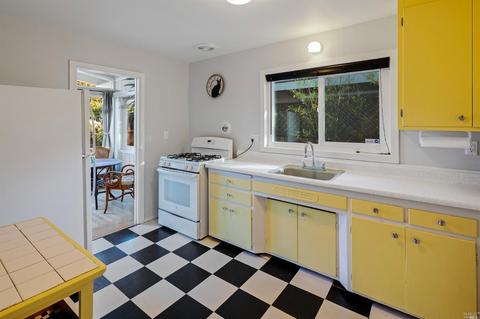 400 E Thomson Ave, Sonoma, CA 95476 photo 9