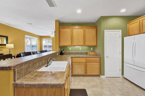 2364 Campbell Cir, Fairfield, CA 94533 photo 14