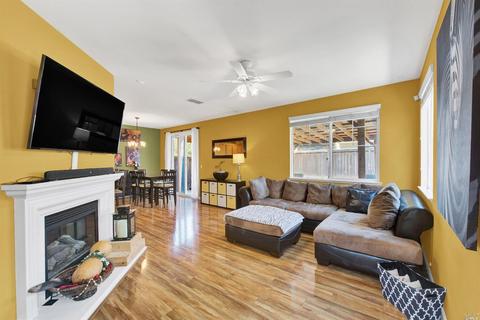 2364 Campbell Cir, Fairfield, CA 94533 photo 4
