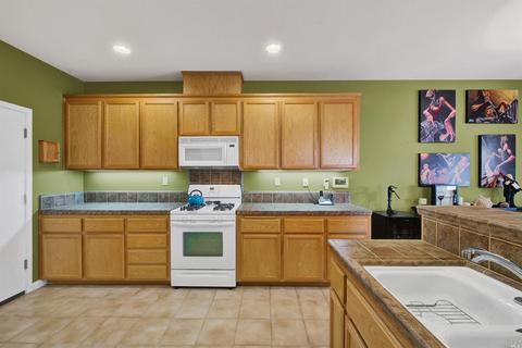 2364 Campbell Cir, Fairfield, CA 94533 photo 18