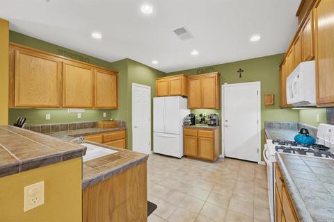 2364 Campbell Cir, Fairfield, CA 94533 photo 13