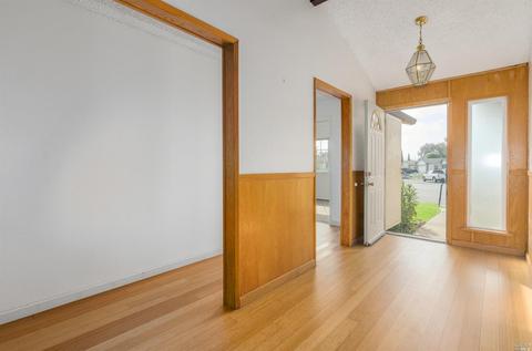 200 Dutch Flat Ct, Vallejo, CA 94589 photo 3