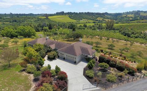 1295 Burnside Rd, Sebastopol, CA 95472 photo 1