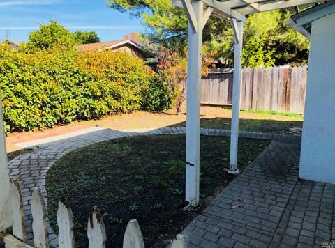 120 Litchfield Ct, Vallejo, CA 94589 photo 3