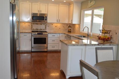 165 Moll Dr, Windsor, CA 95492 photo 7