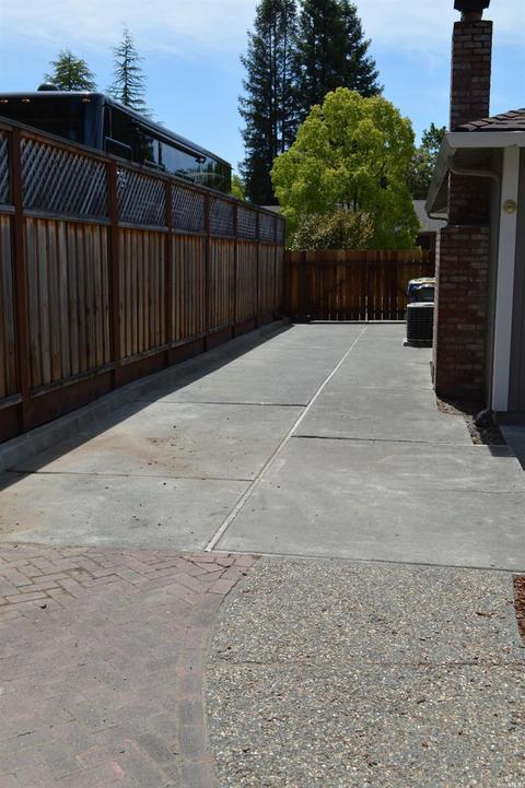 165 Moll Dr, Windsor, CA 95492 photo 37