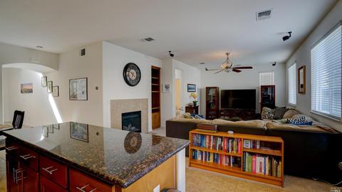 654 Travertine Ct, Fairfield, CA 94534 photo 8