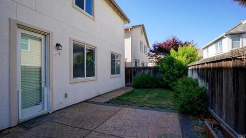 654 Travertine Ct, Fairfield, CA 94534 photo 27