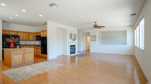 5166 Chabot Ct, Fairfield, CA 94534 photo 9