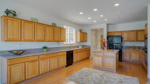 5166 Chabot Ct, Fairfield, CA 94534 photo 10