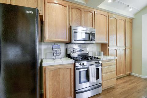 9513 Biggs Way, Windsor, CA 95492 photo 17