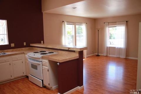 140 Wood St, Willits, CA 95490 photo 4