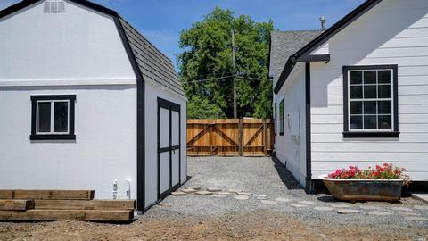 215 E 3rd St, Cloverdale, CA 95425 photo 26