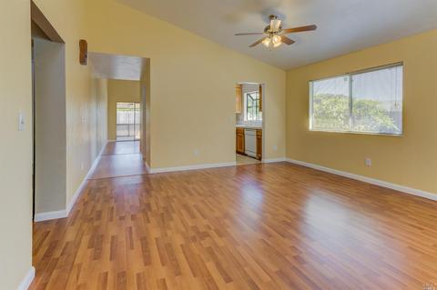 379 College Ave, Vallejo, CA 94589 photo 6