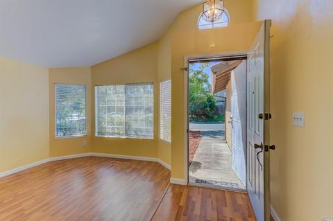 379 College Ave, Vallejo, CA 94589 photo 3