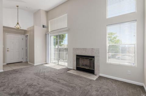 495 E 5th St, Benicia, CA 94510 photo 4