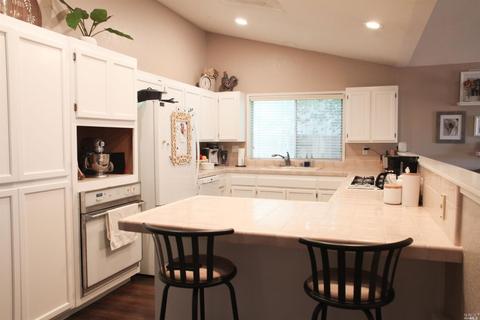 8741 Fehler Ln, Cotati, CA 94931 photo 6